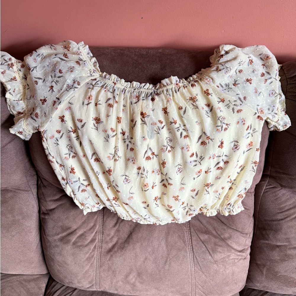 Almost Famous Cream and Red Floral Blouse